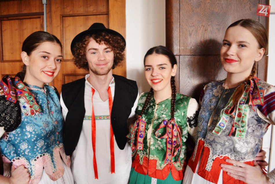 Ilustračný obrázok k článku Tradičné Gombasecké slávnosti klopú na dvere: Čo všetko nás čaká?