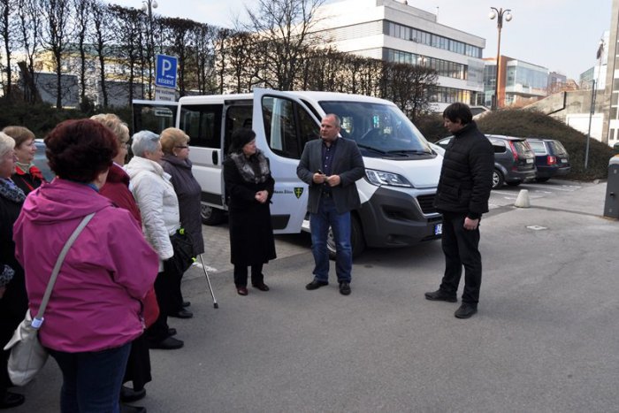 Ilustračný obrázok k článku Po meste začína premávať špeciálne vozidlo: Žilina zaviedla sociálny taxík