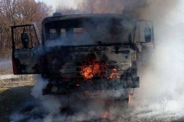 Ilustračný obrázok k článku Autentické FOTO: Požiar na Soroške, nákladné auto zachvátili plamene!