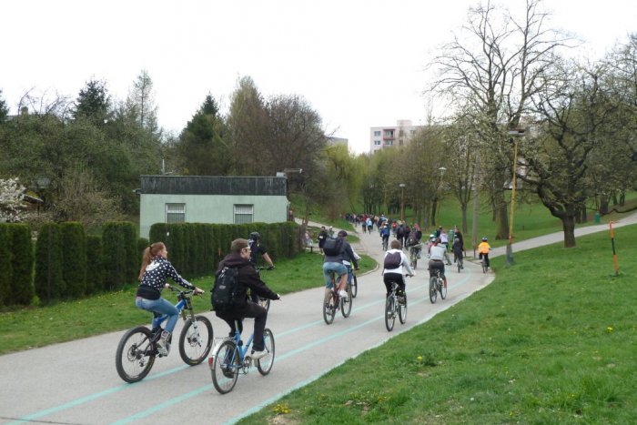 Ilustračný obrázok k článku Žilinčania môžu ukázať, že majú aktívneho ducha: Na bicykloch do svojich zamestnaní