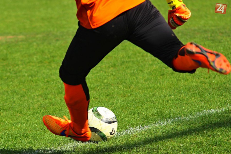 Ilustračný obrázok k článku Futbalisti SR do 18 rokov mieria do Japonska :V zostave aj brankár Nitry!