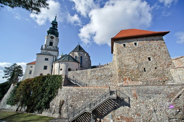 Ilustračný obrázok k článku Nitriansky hrad otvára svoje brány: Sprístupnená bude aj katedrálna veža