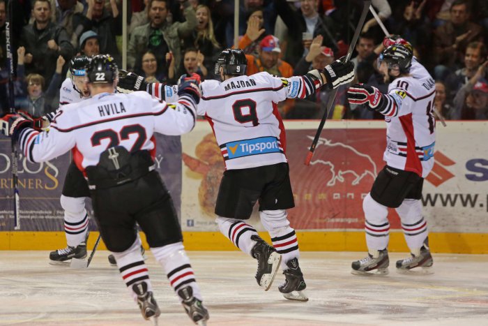 Ilustračný obrázok k článku Barani pod Urpínom zdolali oceliarov: Bystrickí hokejisti vo finále!