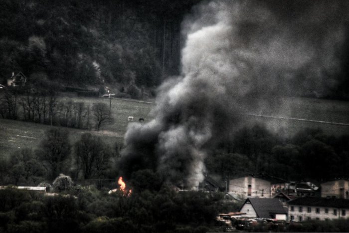 Ilustračný obrázok k článku Osadu Podskalka zachvátili plamene: Dvaja ľudia skončili v nemocnici
