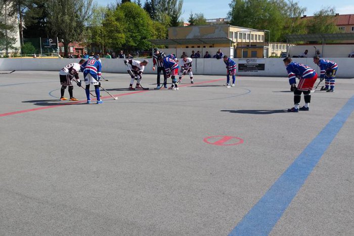 Ilustračný obrázok k článku Prelomený rekord za rekordom aj netypické výsledky: Prešovská Hokejbalová liga priniesla zaujímavé zápolenia