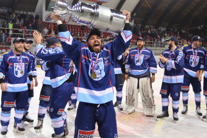 Ilustračný obrázok k článku Skvelá správa pre fanúšikov nitrianskeho hokeja: Marek Slovák je späť