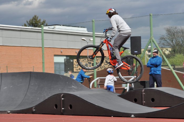 Ilustračný obrázok k článku Nový Bike Park v Martine: Adrenalínovú jazdu predviedol aj viceprimátor