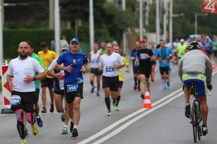 Ilustračný obrázok k článku Tradičný polmaratón už túto sobotu: Košičania, pripravte sa na plné ulice bežcov!