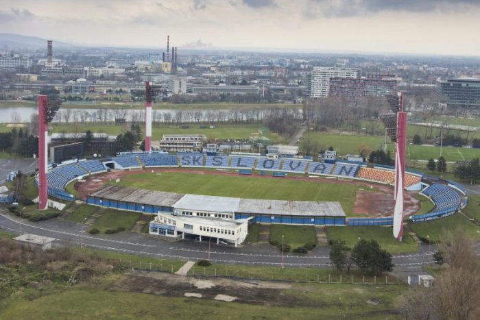 Ilustračný obrázok k článku Veci sa pohli. Národný futbalový štadión bude stáť v roku 2018