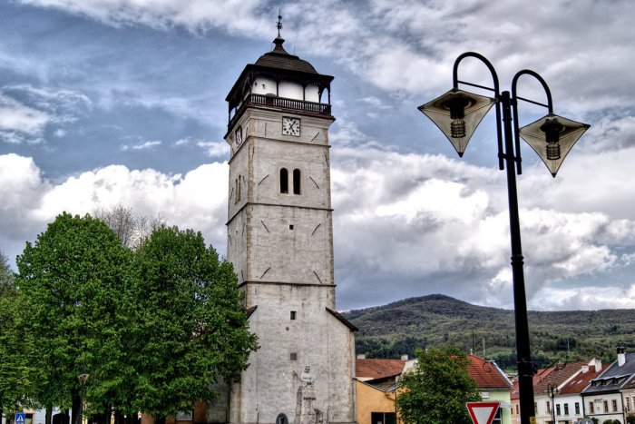 Ilustračný obrázok k článku Týždeň na prelome mesiacov láka von: Čo sa dá zažiť v Rožňave a okolí?