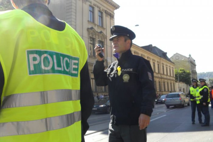 Ilustračný obrázok k článku Ako z akčného filmu. Násilník zo Slovenska skončil v rukách českých lovcov lebiek