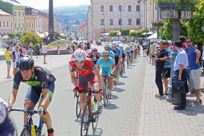 Ilustračný obrázok k článku Cyklistov čakajú jubilejné preteky okolo Slovenska. Pelotón bude štartovať pod Urpínom!