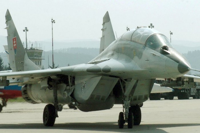 Ilustračný obrázok k článku Stíhačky MiG-29 sa dôchodku ešte nedočkajú: Slúžiť budú až do dodania lietadiel F-16
