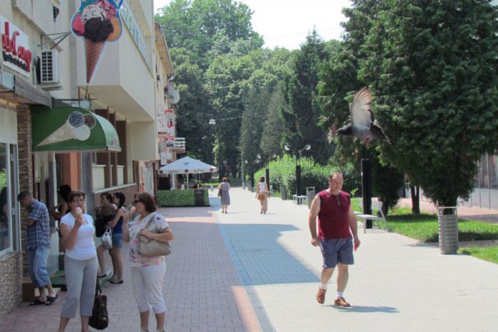 Ilustračný obrázok k článku Michalovce zasiahol nový ošiaľ: Čo to ľudia robia v meste s mobilmi? FOTO