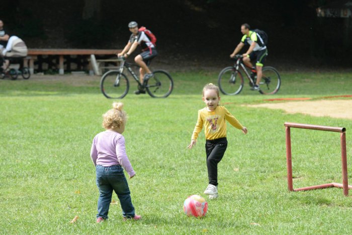 Ilustračný obrázok k článku Minifutbal s malými Zvolenčanmi priamo v centre. Futbalistov MFK čaká nevšedná úloha