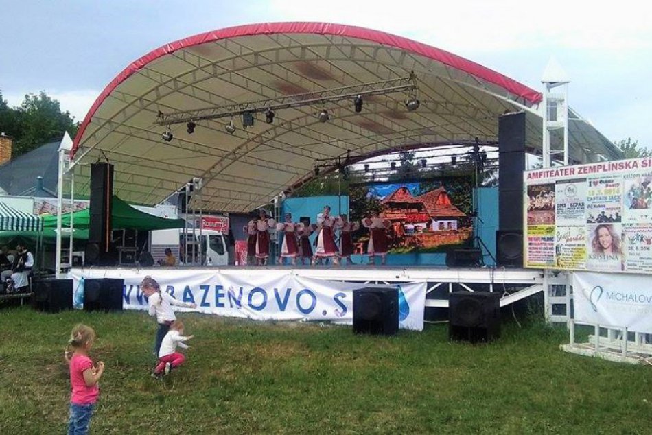 Ilustračný obrázok k článku Pivný festival v Michalovciach je za nami: Na svoje si prišli fanúšikovia zlatistého moku aj futbalu