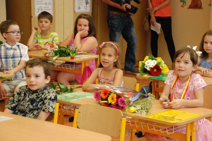 Ilustračný obrázok k článku OBRAZOM: Takto sa rozlúčili bratislavské deti so školským rokom