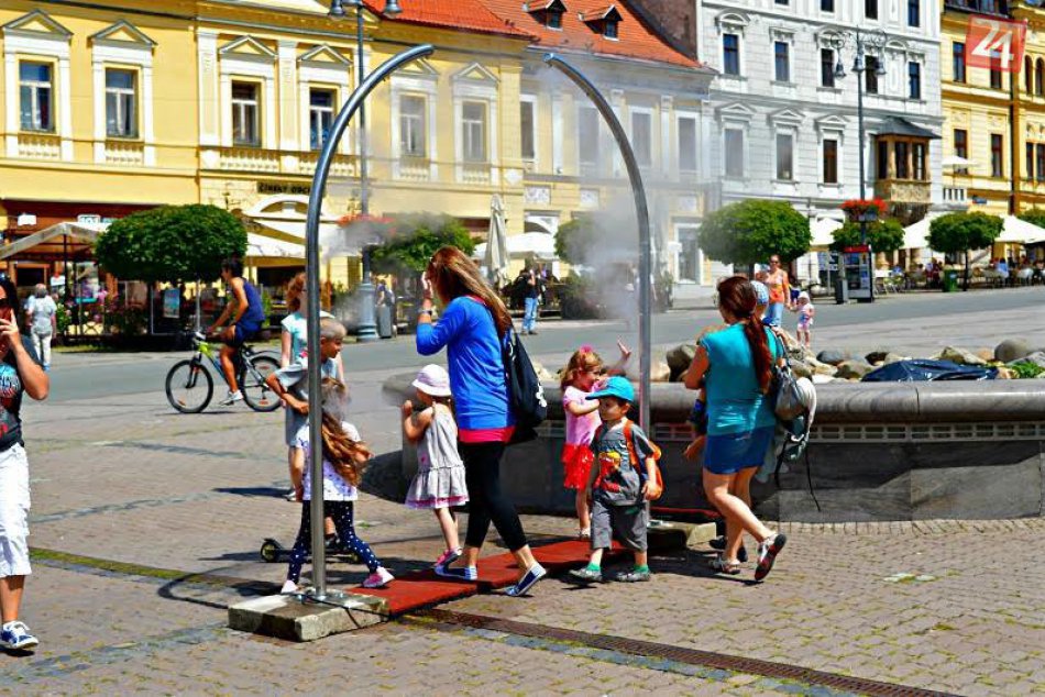 Ilustračný obrázok k článku FOTO: Osviežujúca NOVINKA na námestí. Bystričanov schladí vodná hmla