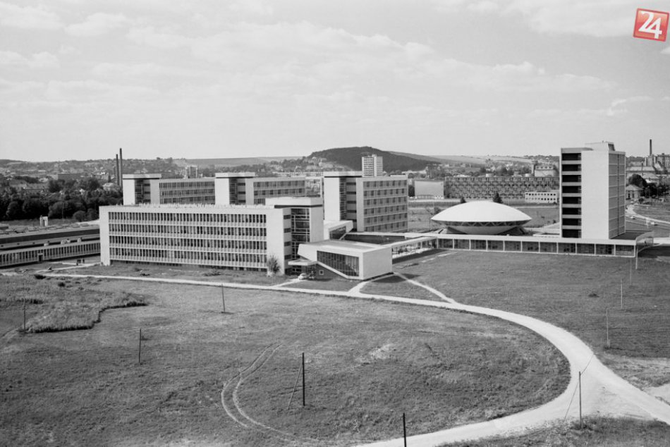 Ilustračný obrázok k článku Nitriansku univerzitu si budovali aj jej budúci študenti: Archívne FOTO z výstavby