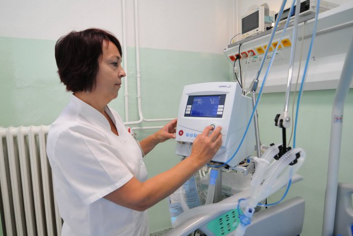 Ilustračný obrázok k článku Novozámocká nemocnica vyhlásila verejné obstarávanie: Pribudnú nové prístroje