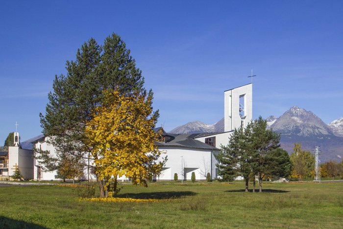 Ilustračný obrázok k článku Prvý porevolučný kostol postavený na Slovensku oslavuje: Sviťania sú hrdí