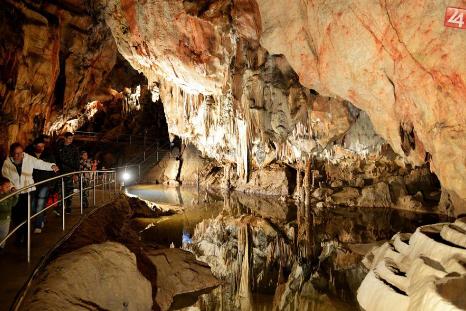 Ilustračný obrázok k článku Krásy Gemera, na ktoré sme právom hrdí: 5 jaskýň v okolí Rožňavy, ktoré nám môžu závidieť!