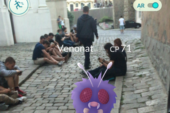 Ilustračný obrázok k článku Hráči hľadajú v Bratislave nielen Pokémonov, ale aj neexistujúce PKO