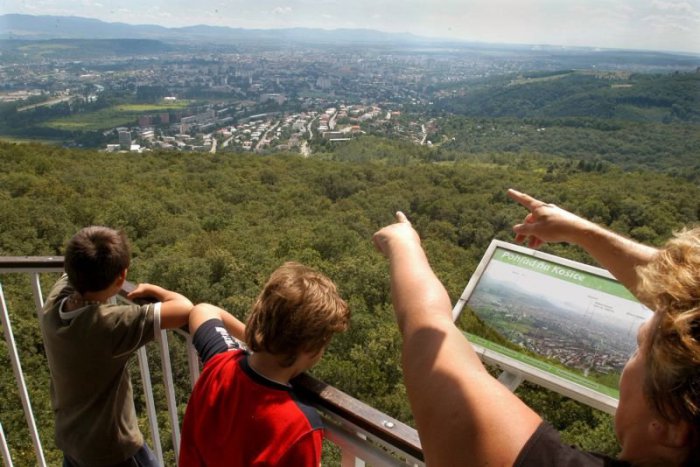 Ilustračný obrázok k článku POTULKY PO SLOVENSKU: Krajina pod Tatrami ako na dlani. Odkiaľ je najlepší výhľad?