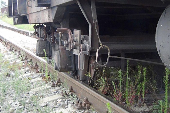 Ilustračný obrázok k článku Polícia v akcii: Železnice znížili rýchlosť na trati, bol ohlásený pokus o samovraždu