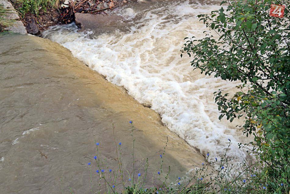Ilustračný obrázok k článku Varovanie meteorológov pre Poprad a okolie: Hrozí povodeň z trvalého dažďa