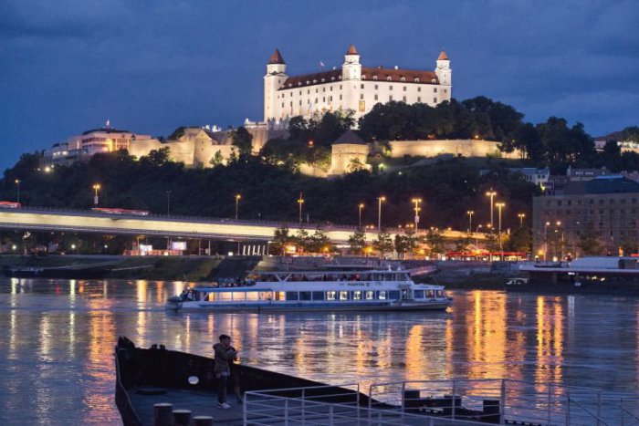 Ilustračný obrázok k článku SVET O SLOVENSKU: Bratislava je vraj úžasná a lacná