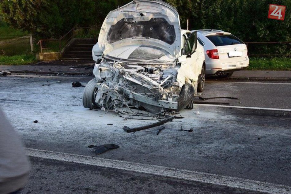 Ilustračný obrázok k článku FOTO zrážky štyroch vozidiel. Bystričan (40) skončil s ťažkými zraneniami!