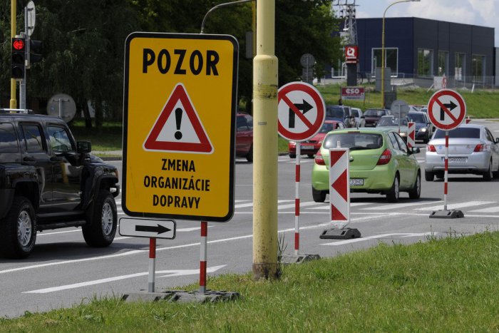 Ilustračný obrázok k článku Vodičov čakajú dopravné obmedzenia. V piatok totiž začína Tatra summit