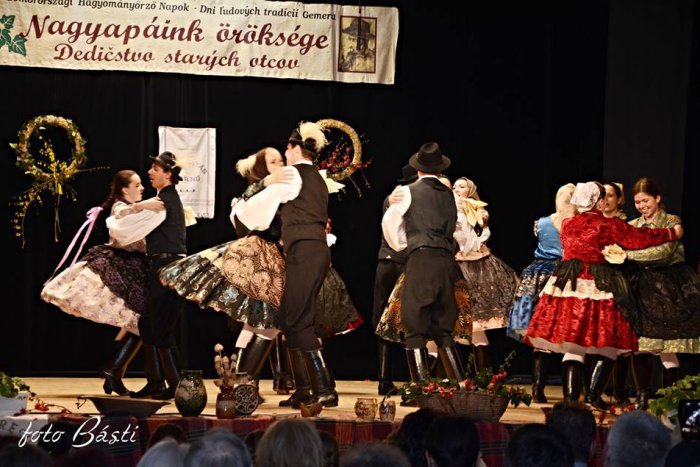 Ilustračný obrázok k článku Spevácky workshop neďaleko Rožňavy: Milovníci hudobného folklóru si nájdu to svoje