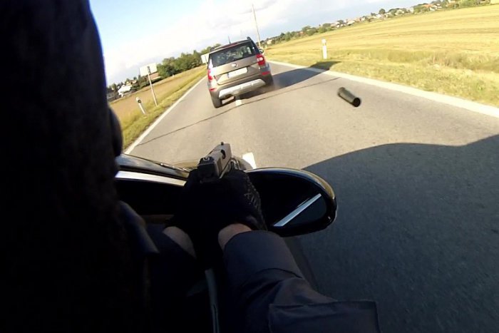 Ilustračný obrázok k článku VIDEO, FOTO: Unikal polícii, ale nakoniec doskákal. Akcia „Zajíc“ bola úspešná