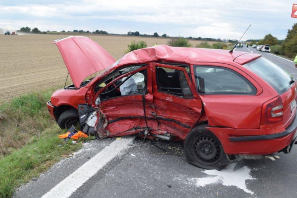 Ilustračný obrázok k článku Nehoda na ceste neďaleko Bystrice. Fiat sa v protismere zrazil s Renaultom!