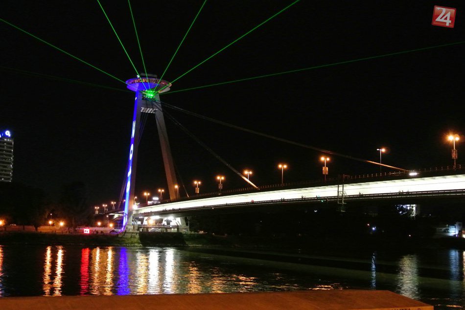 Ilustračný obrázok k článku Festival svetla sa v marci v Bratislave neuskutoční. Presúvajú ho na iný termín