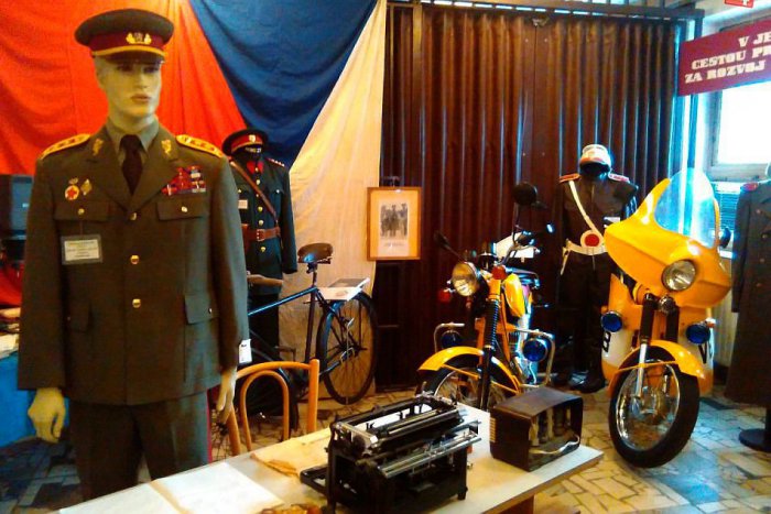 Ilustračný obrázok k článku FOTO: Policajné riaditeľstvo v Lučenci ukrýva klenoty. Unikátne historické kúsky