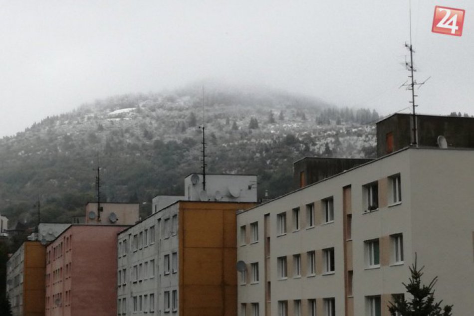 Kremnické kopce sú už biele