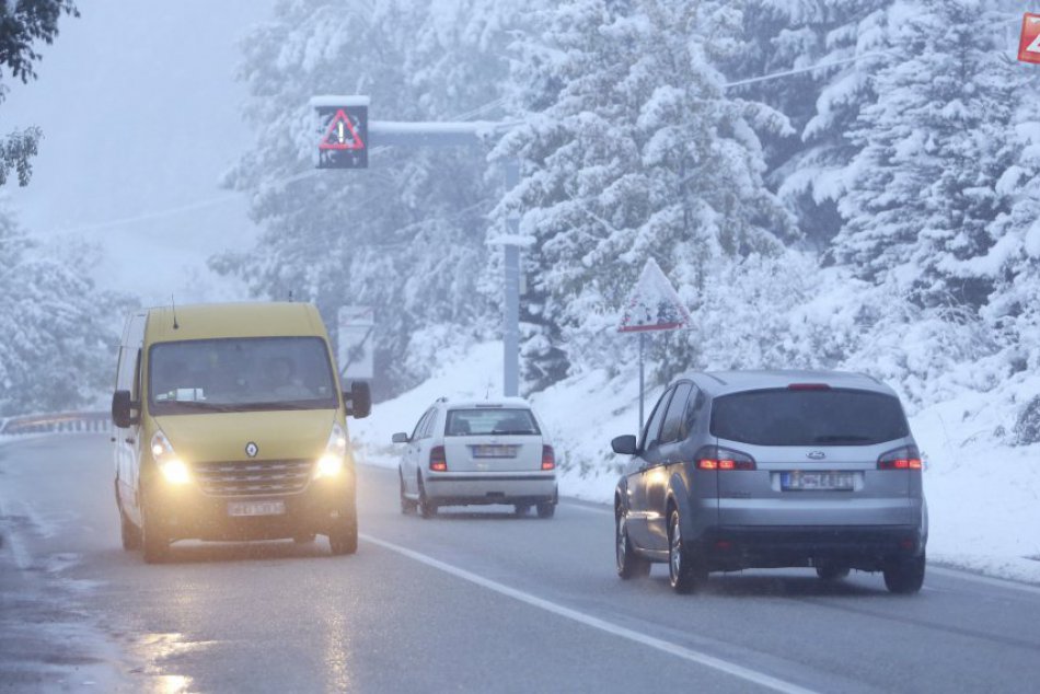 Ilustračný obrázok k článku AKTUÁLNE správy pre bystrických vodičov: Aká je situácia na Donovaloch a Šturci?
