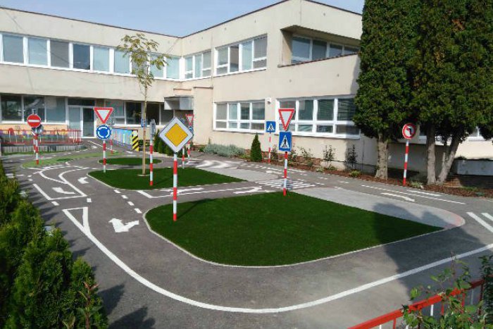 Ilustračný obrázok k článku Jarovce chystajú prestavbu materskej školy za takmer pol milióna eur