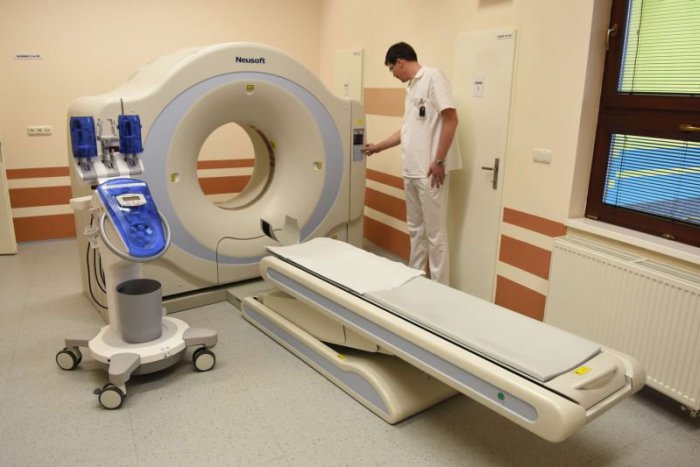 Ilustračný obrázok k článku CT prístroje pre nemocnice drahšie o 800-tisíc eur? Beblavý obvinil poslanca Smeru