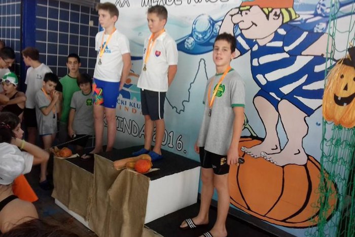 Ilustračný obrázok k článku Štvorica mladých humenských plavcov vyrazila do Srbska: Vyplávali 5 medailí