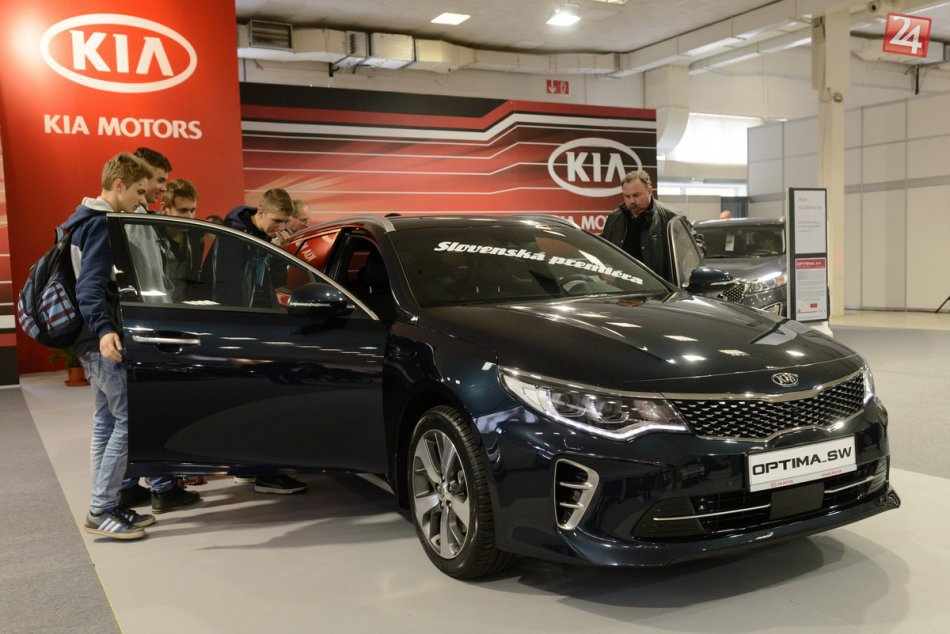 Ilustračný obrázok k článku FOTO: Nitriansky Autosalón otvoril brány, uviedol niekoľko slovenských premiér