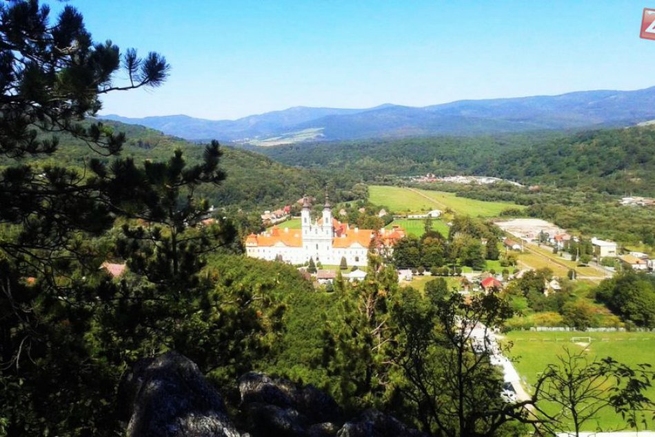 Ilustračný obrázok k článku Tip na výlet v okolí Košíc: Jasovská skala ponúka nádhernú scenériu, FOTO