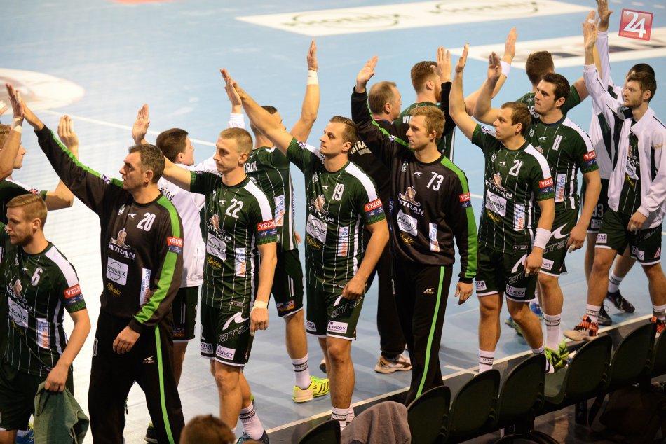 Ilustračný obrázok k článku Prehrali, ale postúpili: Hádzanári Tatrana si zahrajú v skupinovej fáze pohára EHF