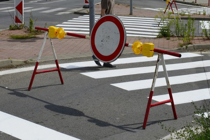 Ilustračný obrázok k článku Dopravné obmedzenia priamo v centre Bystrice. Trpezlivosť vodičov preveria o pár dní