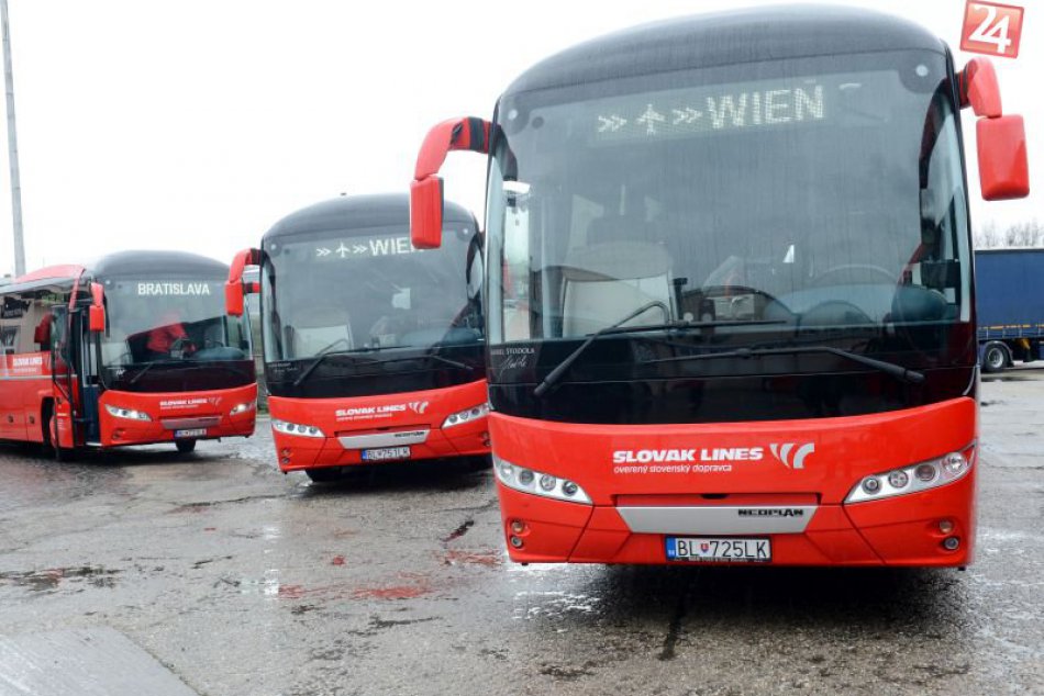 Ilustračný obrázok k článku Aktivisti požiadali žilinského župana o autobusy do Poľska
