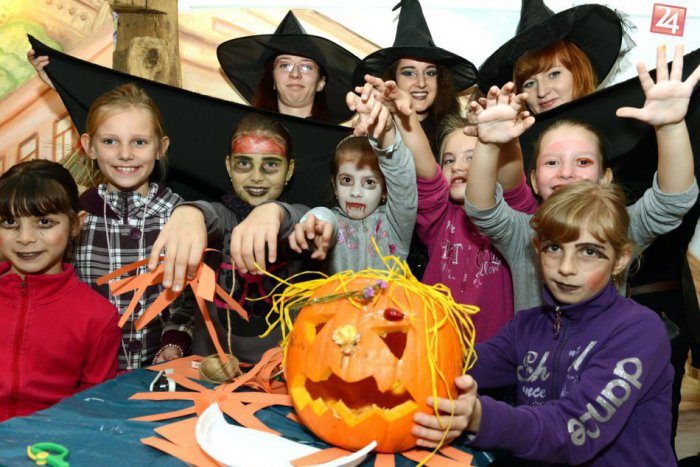 Ilustračný obrázok k článku Tekvica fest sa blíži: Poteší lampášikový pochod večernou botanickou záhradou