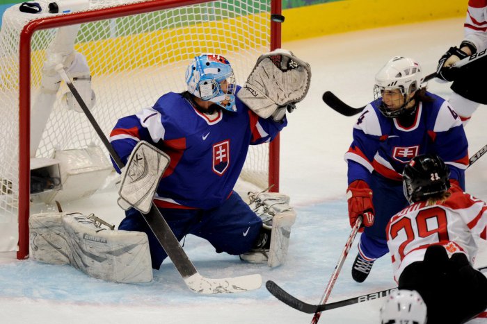 Ilustračný obrázok k článku Mladé hokejové reprezentantky čaká Turnaj 4 krajín: V nominácii aj meno z Nitry